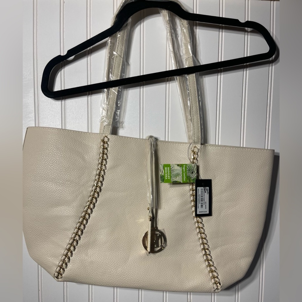 Badgley Mischka Cream Tote Bag with beautiful Gold Hardware. NWT